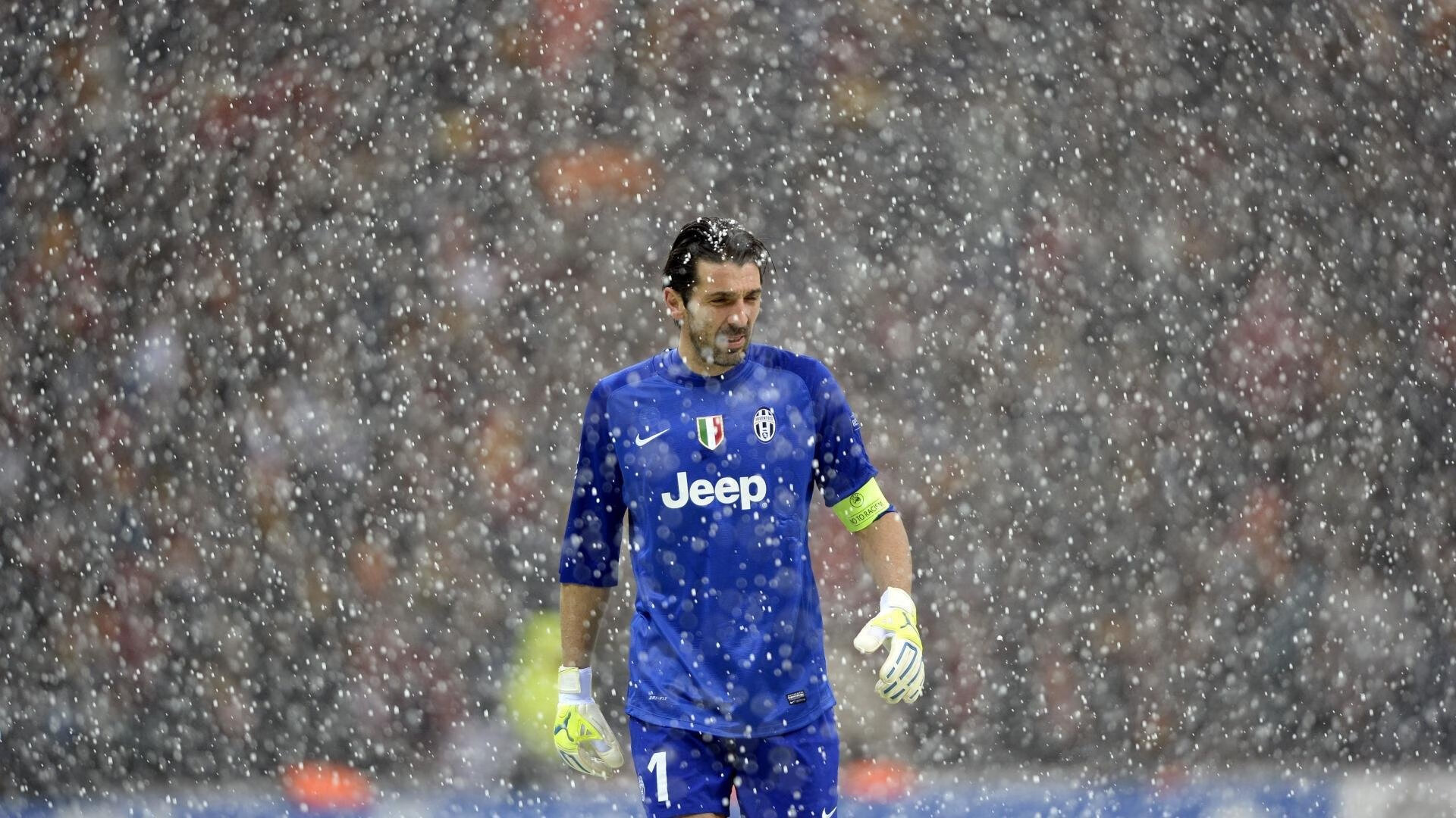 曼城大胜伯恩茅斯，继续追赶榜首，曼城对伯恩利聚胜顽球汇